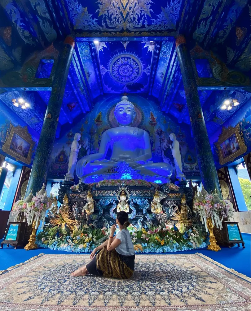 Blue Temple inside