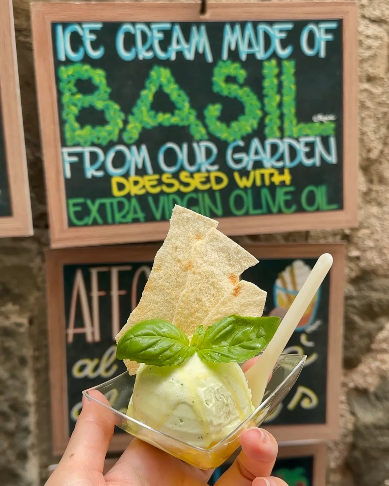 Basil gelato with olive oil from Alberto Gelateria in Corniglia